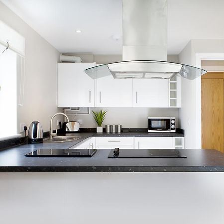 Saracens Courtyard Apartments Bourton-on-the-Water Exterior photo